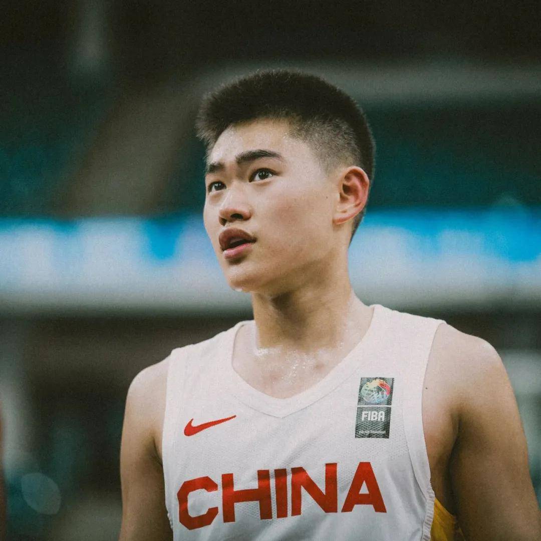 华体会官网-赵维伦：第一次穿上国家队战袍那感觉太棒了