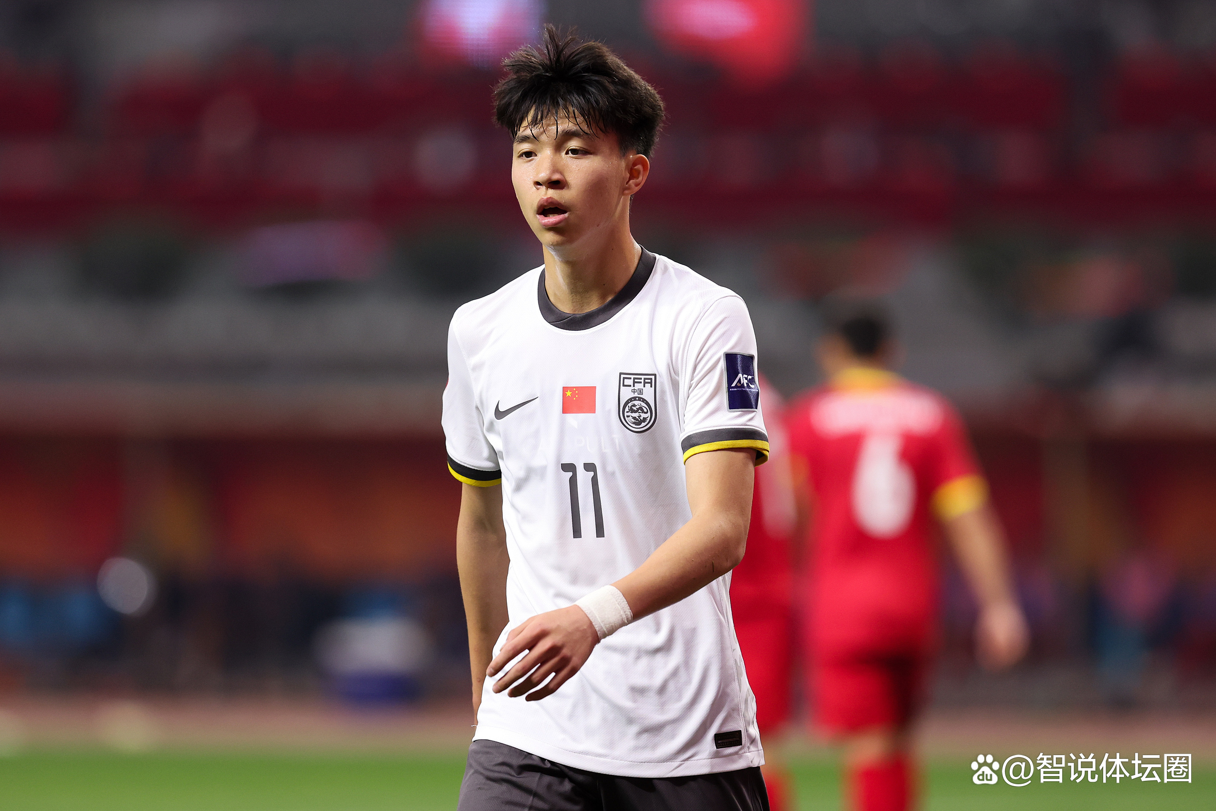 包含不是蒋光太！中国男足独苗入选亚足联18强赛最佳阵容，引发热议的词条