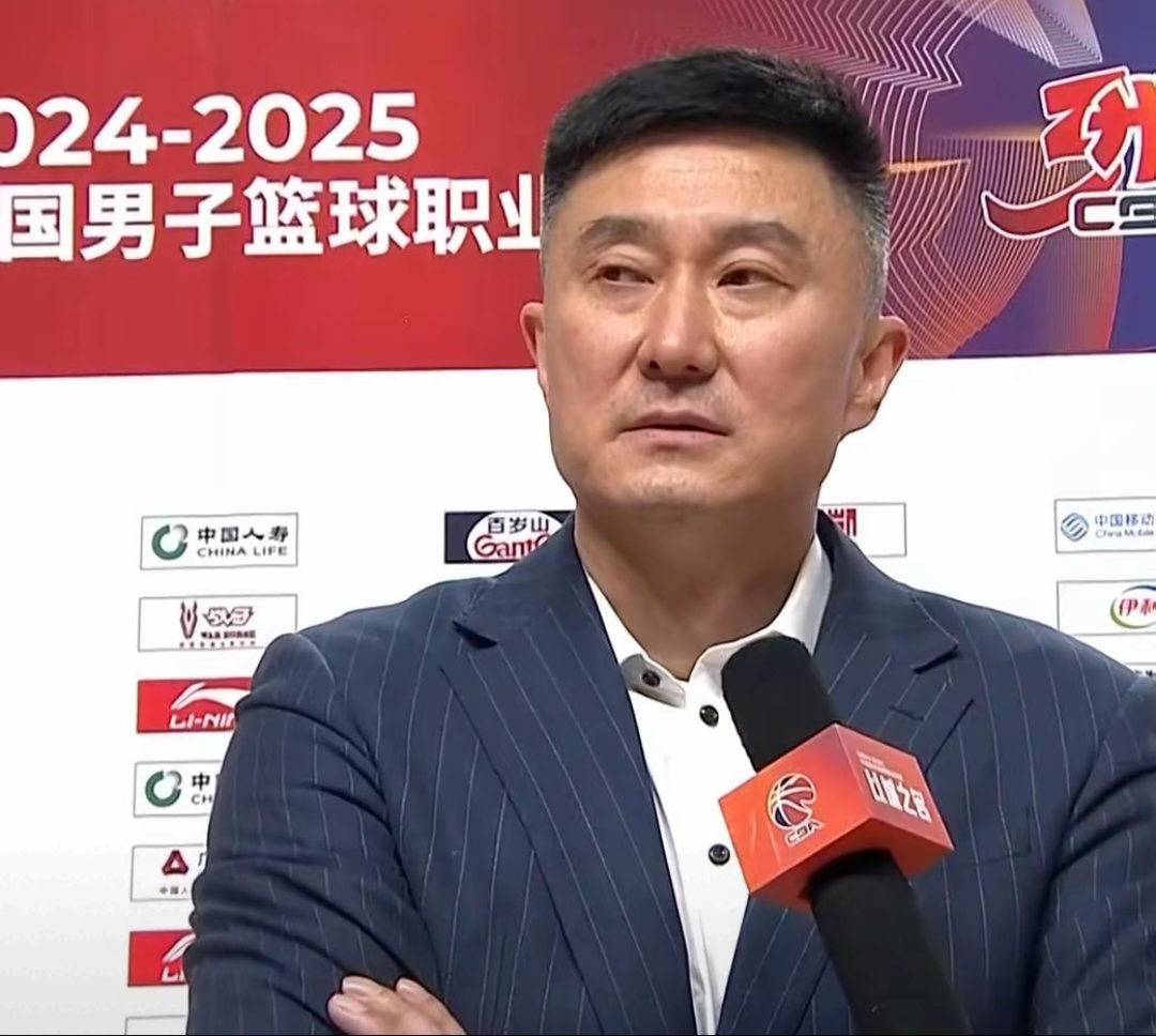 华体会全站-陈国豪加盟广东希望不大；朱总续约黄荣奇，锁定前江苏队场均1613外援