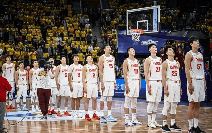 中国男篮NBA夏联集锦周琦17分9板，中国男篮胜黄蜂的简单介绍