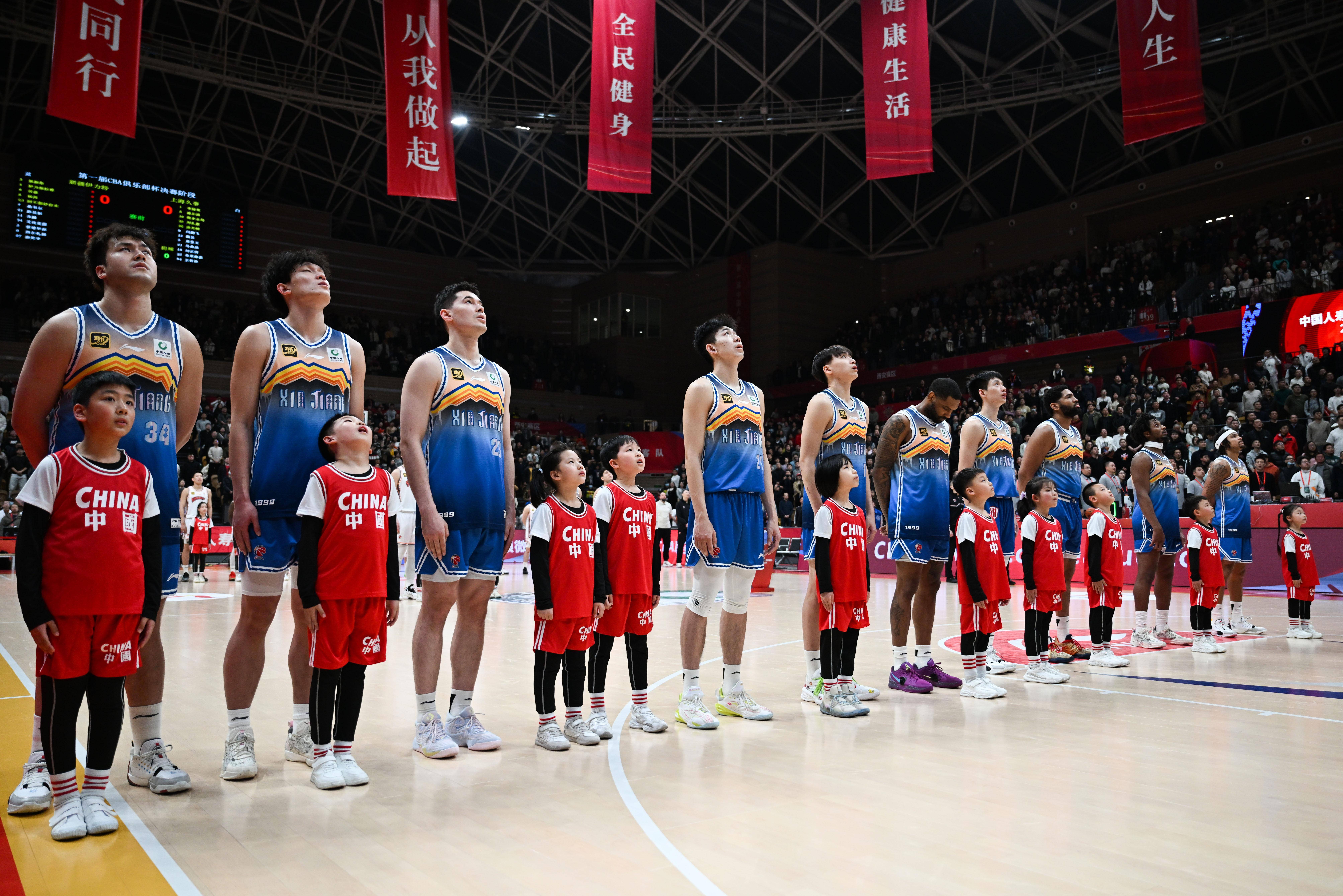 关于动人一幕！俱乐部比赛现场壮观震撼的信息